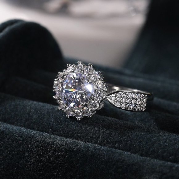 💥925 SILVER MOISSANITE SUN FLOWER WEDDING/ENGAGEMENT RING WOMEN, K754 - Picture 3 of 8